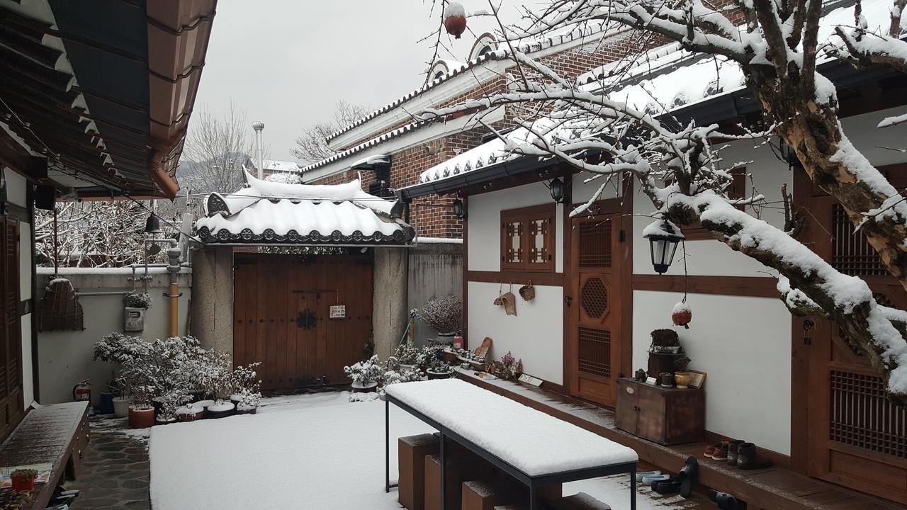 Inyeon Hanok Guesthouse Jeonju Exteriör bild
